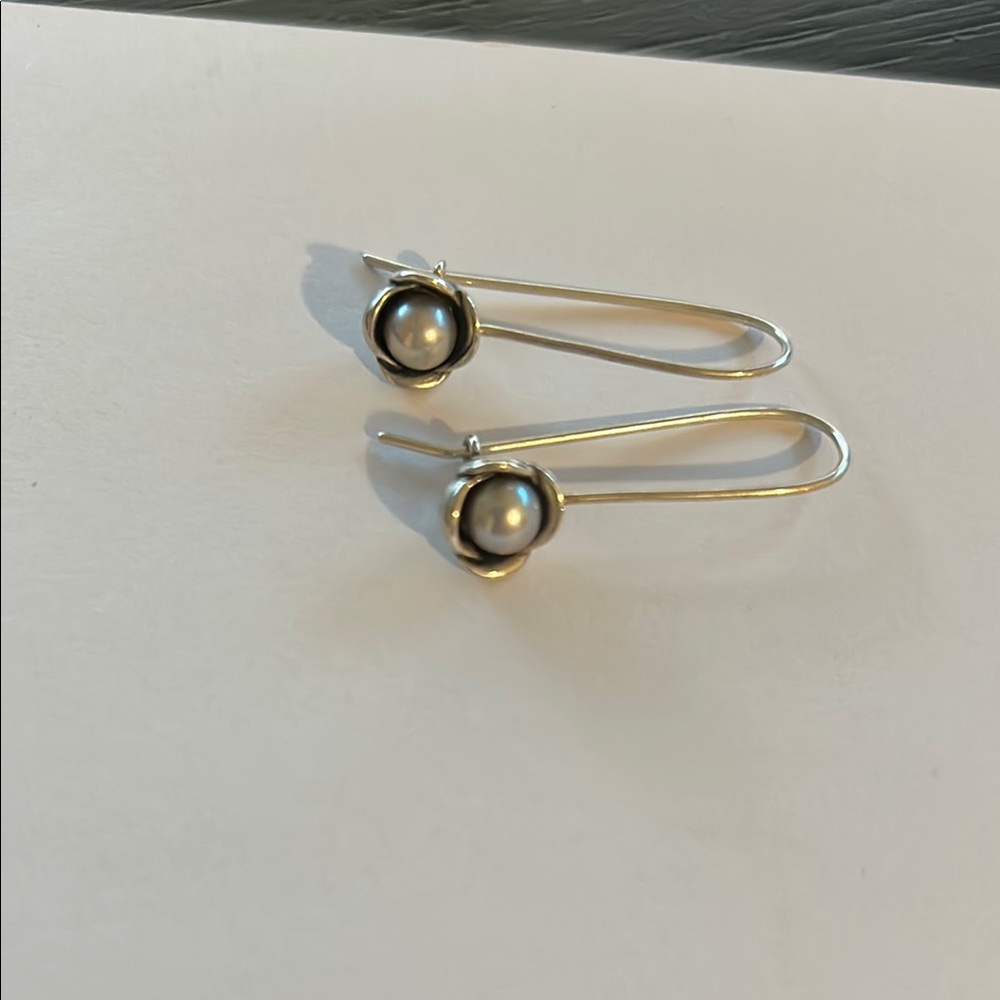 Genuine Pandora Three Wishes Flower Grey Pearl Dangles